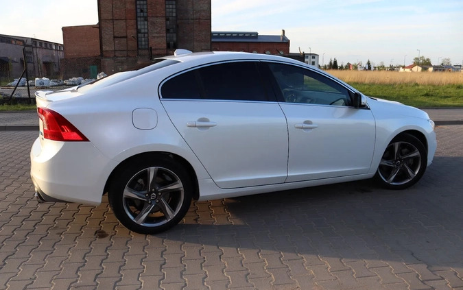 Volvo S60 cena 79900 przebieg: 78900, rok produkcji 2015 z Słupca małe 301